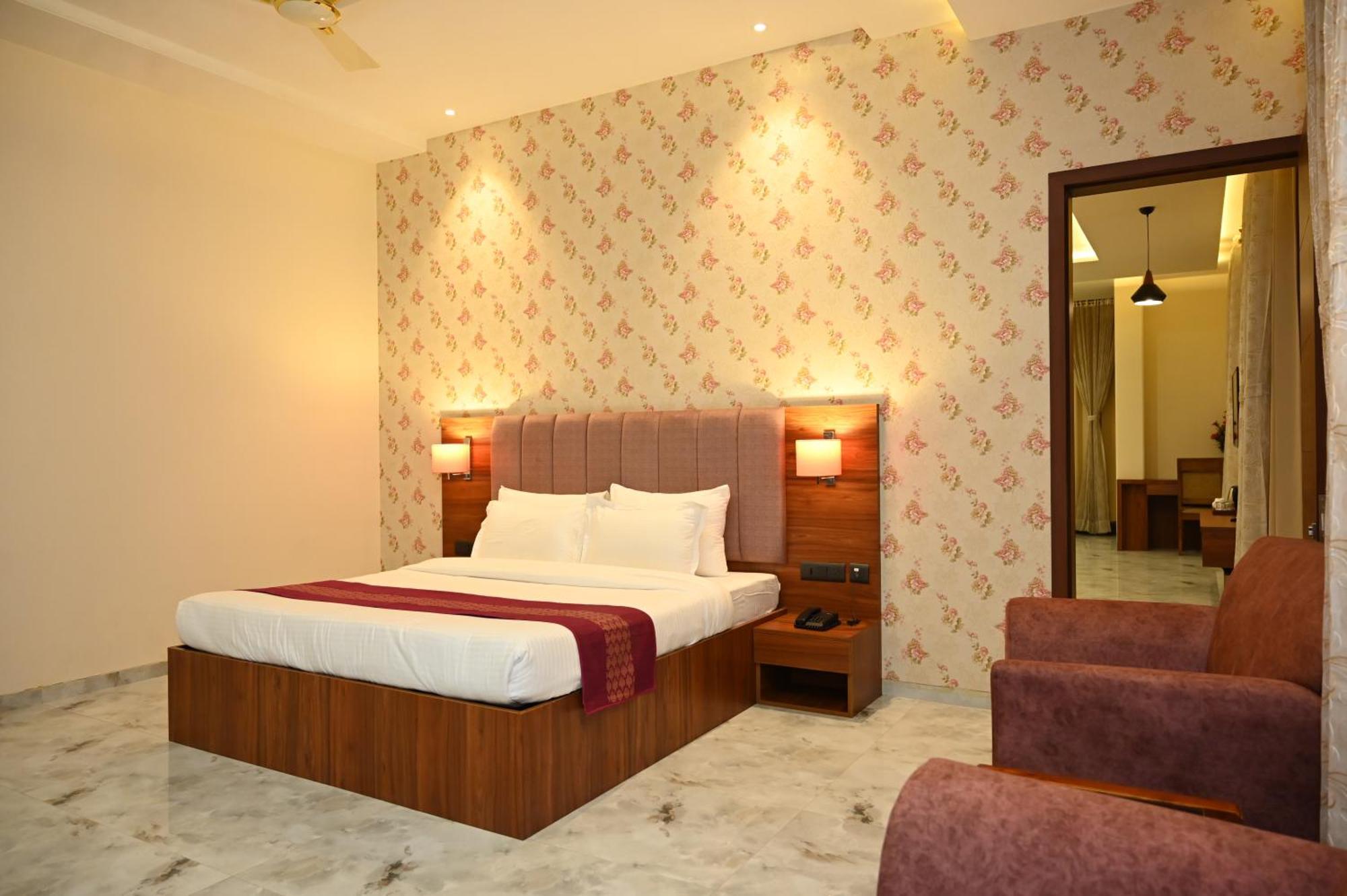Hotel Shyamleela Khātu Exteriér fotografie